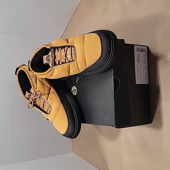 Cole Haan Generation Z Camping Slippers NIB Size 8.5M - Picture 1 of 5